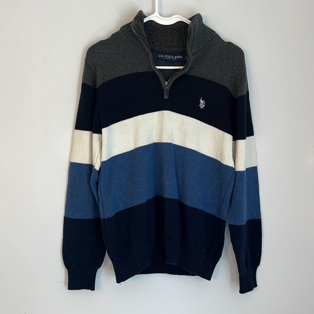 U.S. POLO ASSN. Mens Sweater in Size Small
